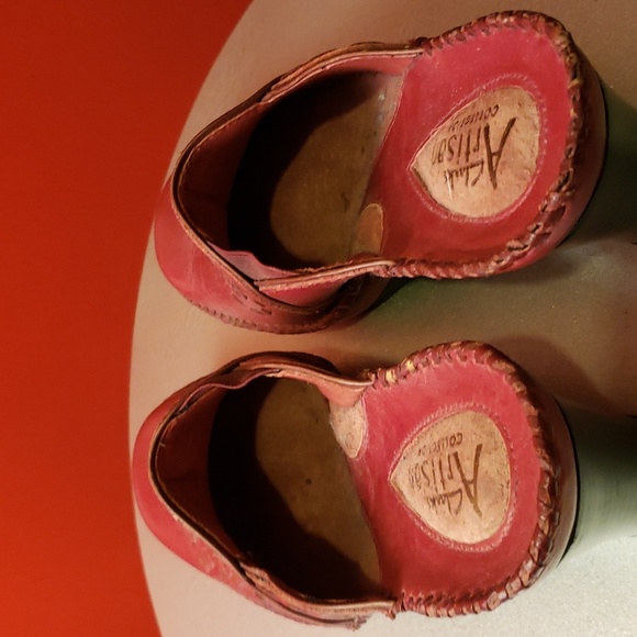 Clark's Artesian Collection Casual Slip on Red Leather Shoe - Picture 4 of 5